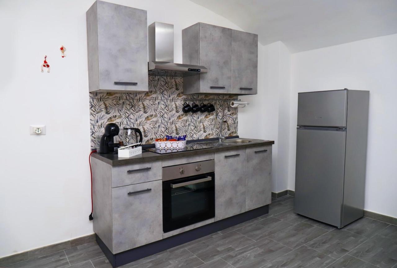 Suite Nicolai 165 Bari Bagian luar foto